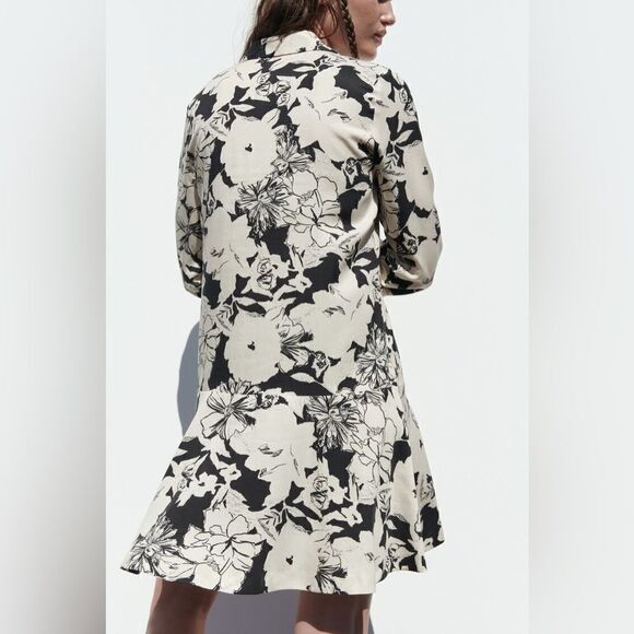 PRINTED SHIRT DRESS
ECRU / BLACK - Picture 7 of 10